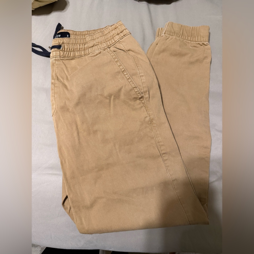 Hollister Men's Light Brown Cargo Pants